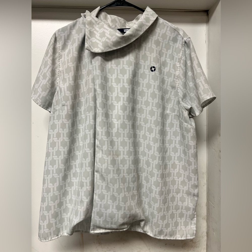 Chase Bank uniform